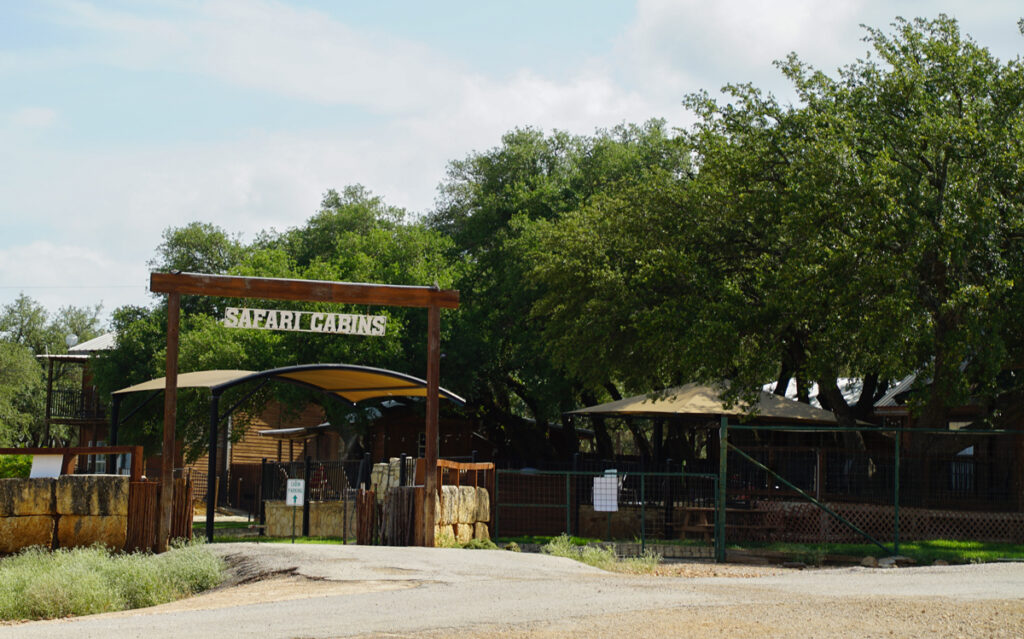 Stay overnight at the Exotic Resort Zoo